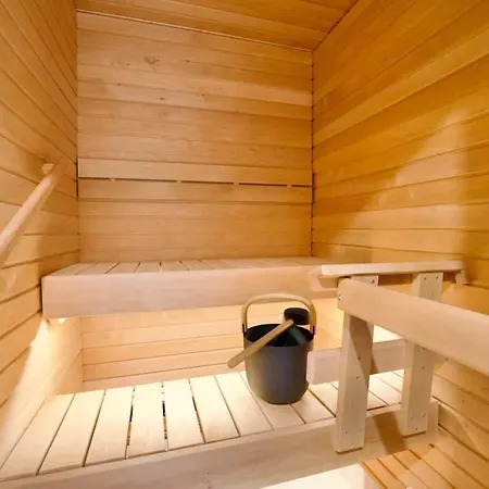 Enchanting One Bedroom * 로바니에미